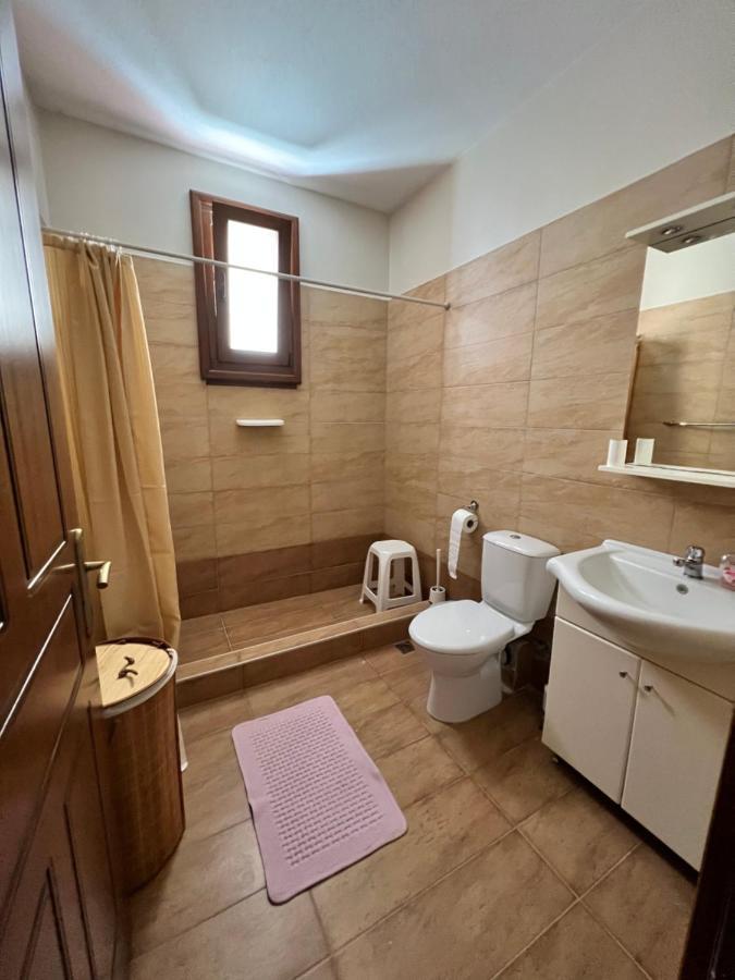 Villa Calypso Ierissós Esterno foto